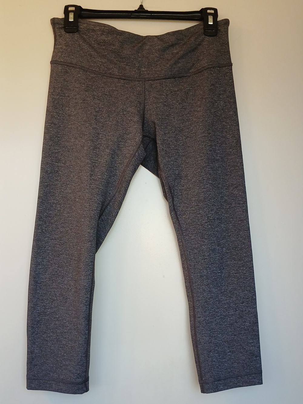 Lululemon Crop Leggings Dark Gray Size 8